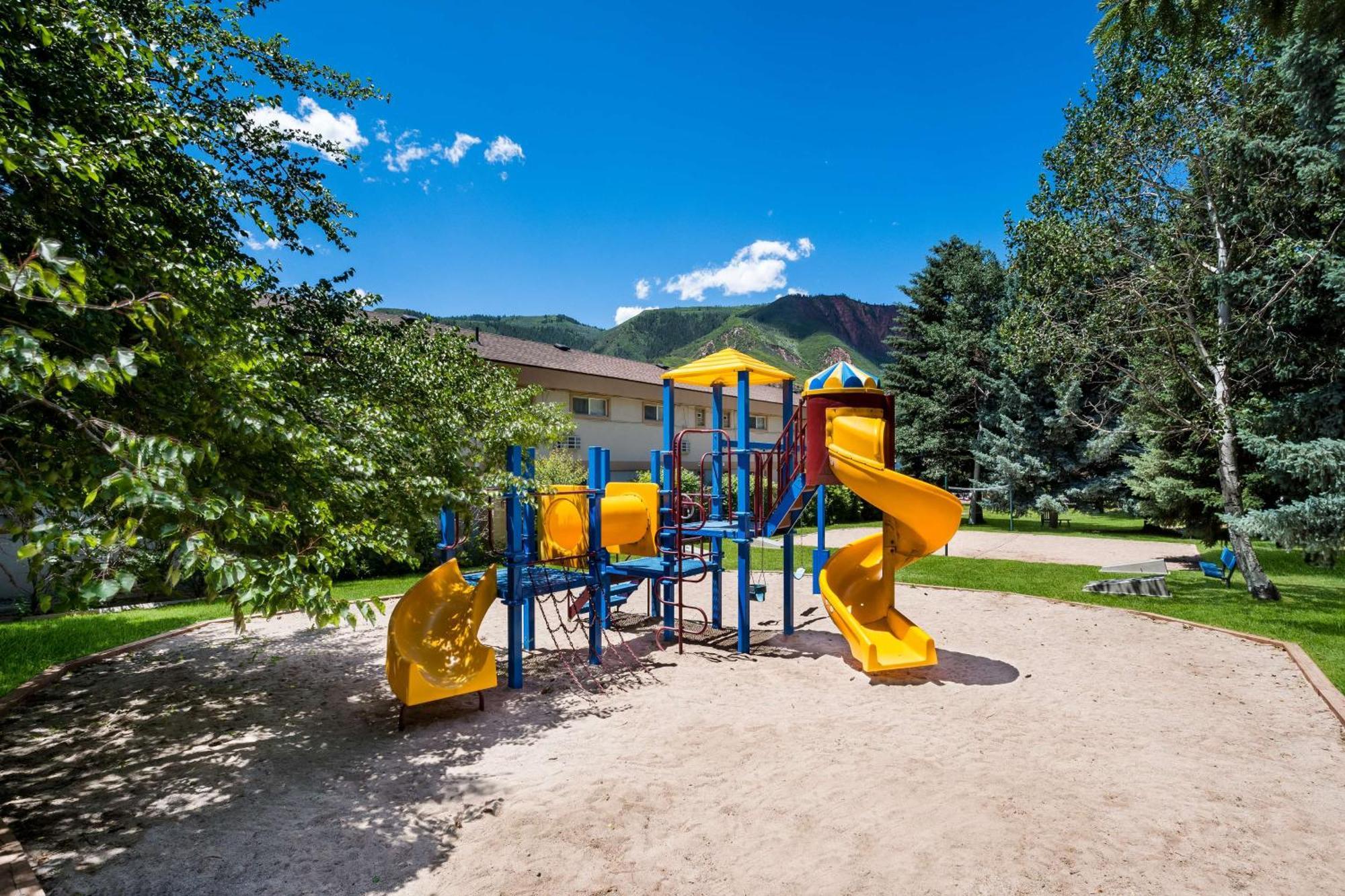 Best Western Antlers At Glenwood Springs Exterior photo