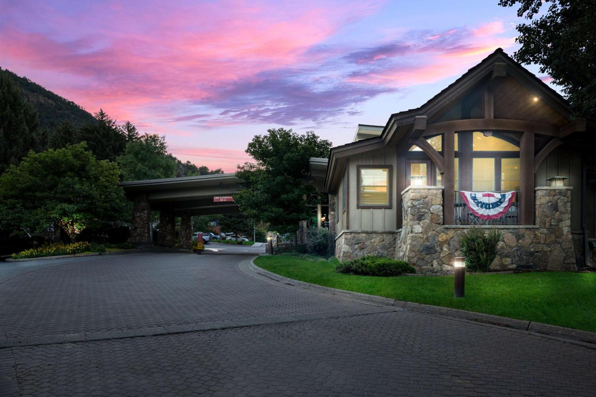 Best Western Antlers At Glenwood Springs Exterior photo