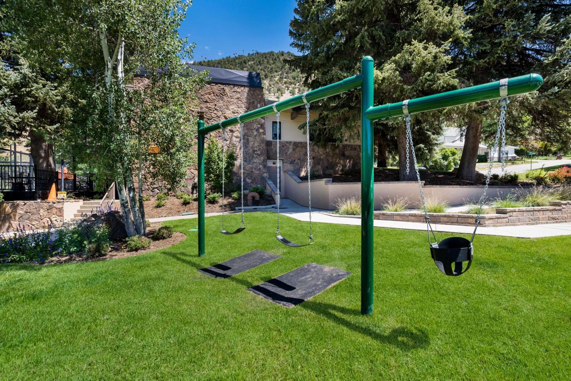 Best Western Antlers At Glenwood Springs Exterior photo
